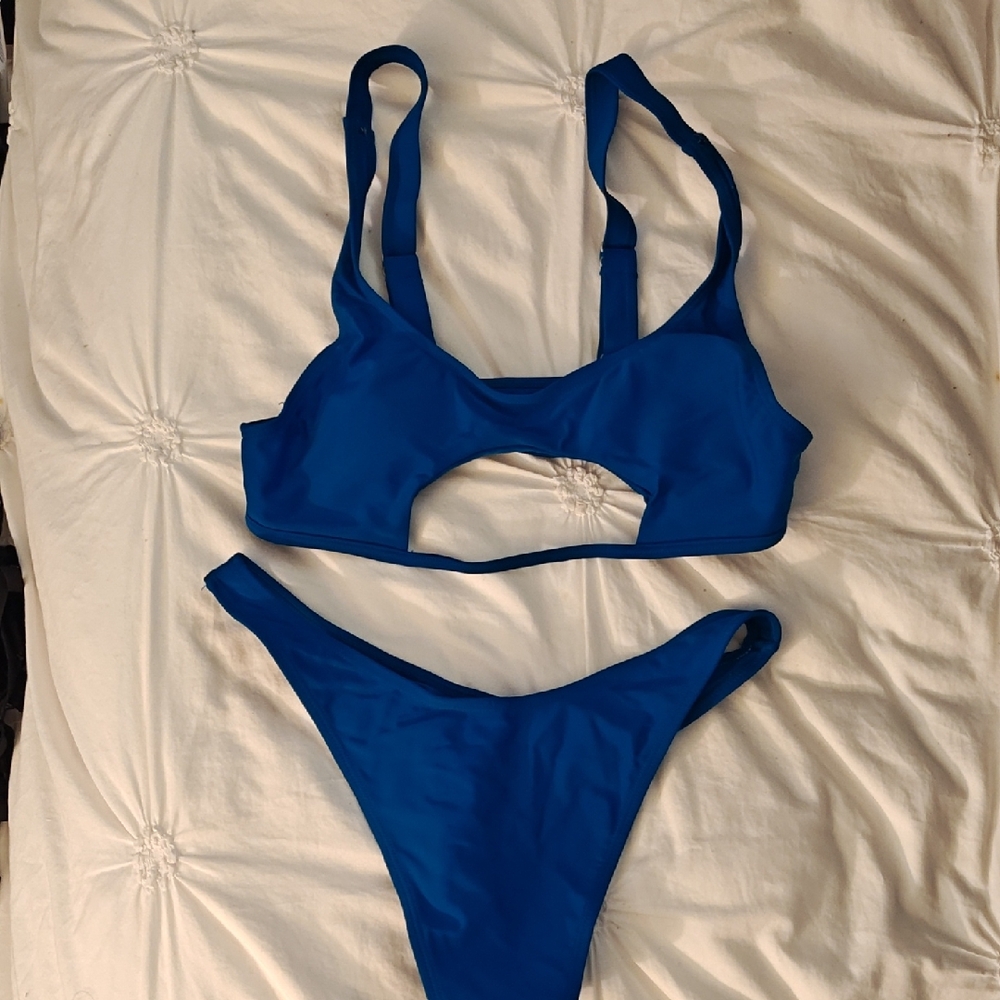 Blue Bikini with Cut-Out NWT